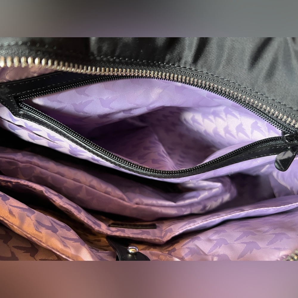 Lo & Sons OMG small bag, nylon, black / silver / lavender. Like new condition! - Picture 6 of 9
